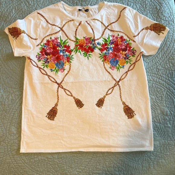 Zara Tops - Zara T-Shirt 💯 cotton